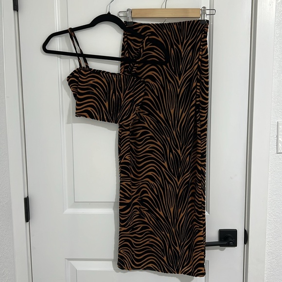 Matching set - Picture 7 of 8